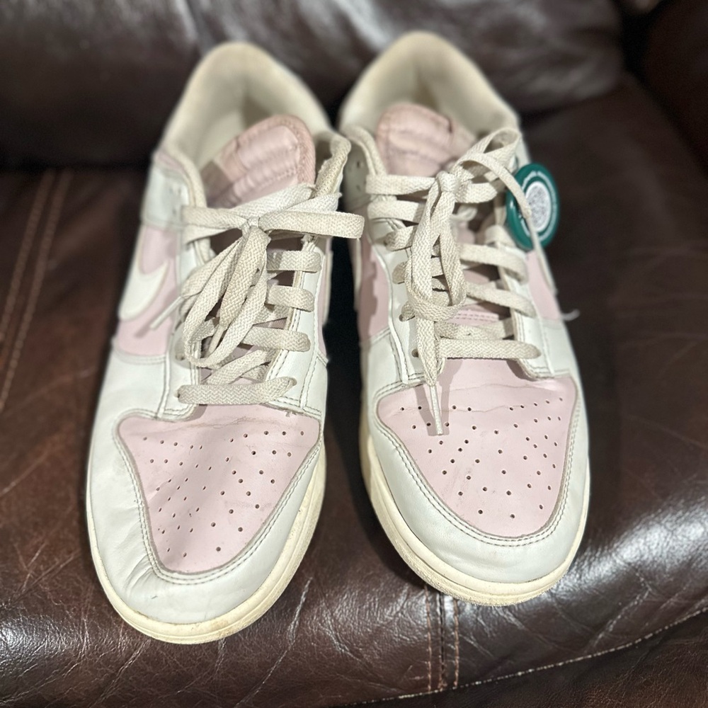 Nike Men's Sneakers in Pink and White